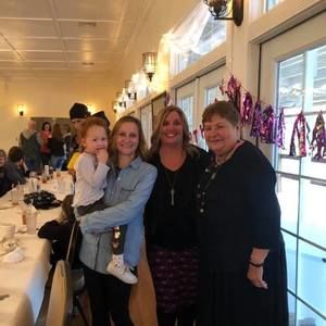 Meet your Posher, Megan